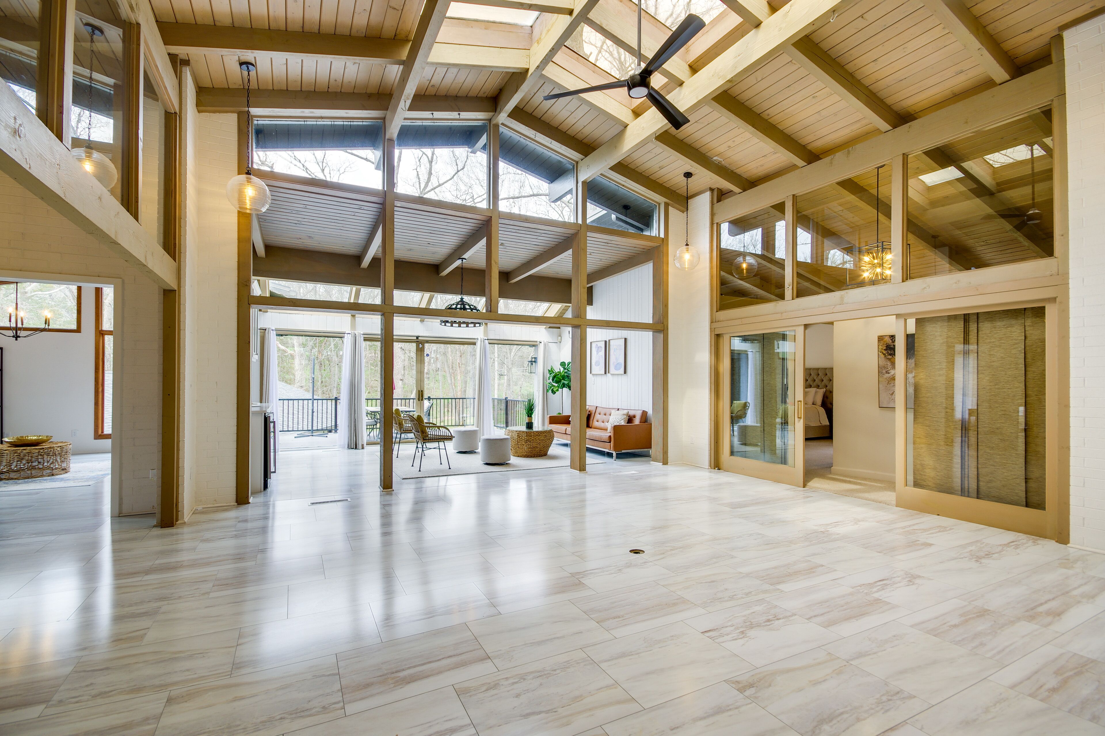 Sprawling Jefferson City Villa: Indoor Pool, Creek