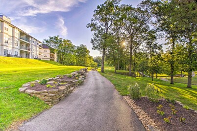 Branson Resort Condo w/ Scenic Patio & Pool Access