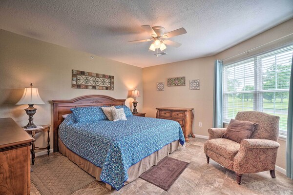 Branson Resort Condo W/ Scenic Patio & Pool Access - Bull Shoals Lake