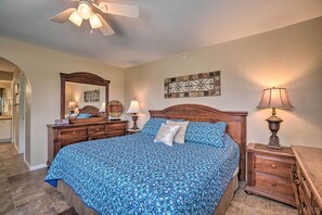 Apartment (2 Bedrooms) | Interior - Branson Resort Condo w/ Scenic Patio & Pool Access (Branson)