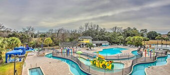 Summerhouse Villas Condo: Private Resort Beach!