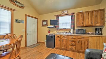 House (1 Bedroom) | Interior