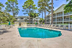 Apartment (2 Bedrooms) | Interior - Sunny Coastal Condo ~ 1 Mi to N Myrtle Beach! (North Myrtle Beach)