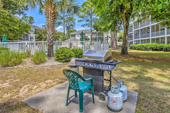 Apartment (2 Bedrooms) | Interior - Sunny Coastal Condo ~ 1 Mi to N Myrtle Beach! (North Myrtle Beach)