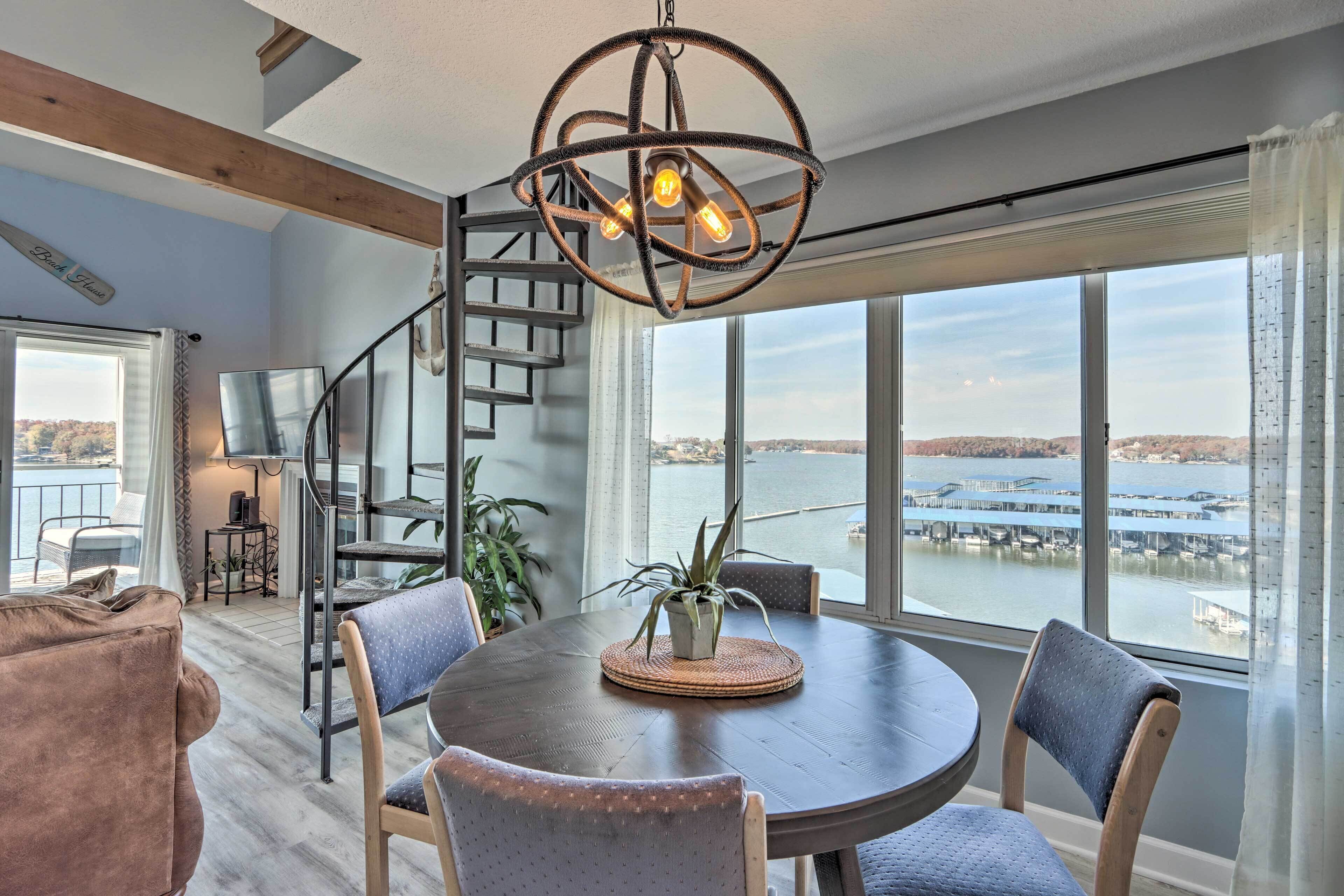 Sunny Osage Beach w/ Balcony + Lakefront View