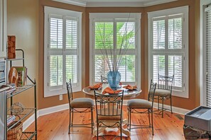 บ้านพัก (4 Bedrooms) | ภายใน