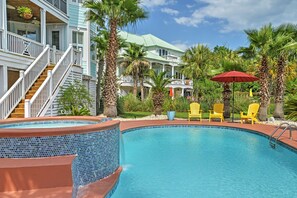 บ้านพัก (4 Bedrooms) | ด้านหน้าที่พัก