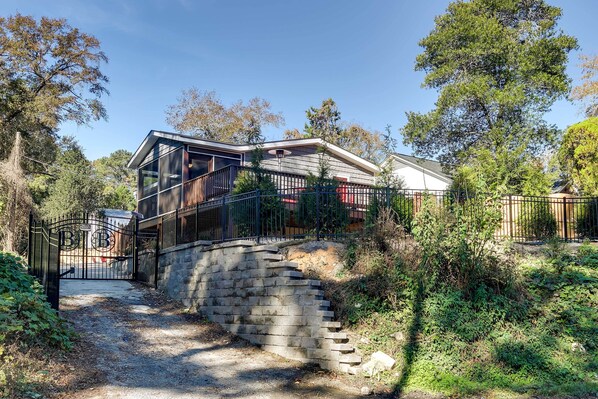 House (2 Bedrooms) | Bahagian dalam