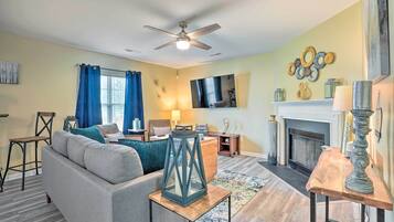 House (5 Bedrooms) | Front of property