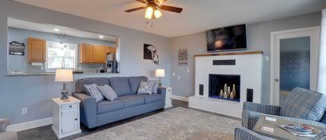 House (2 Bedrooms) | Interior