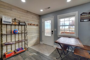 House (2 Bedrooms) | Interior - Table Rock Lake Home - Fire Pit & Lake Views! (Golden)