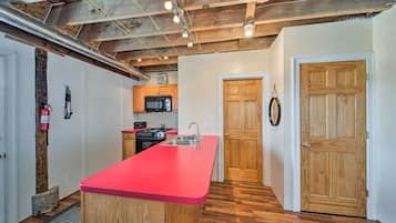 Cottage (1 Bedroom) | Interior