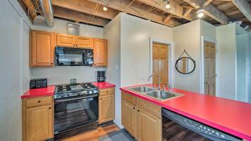 Cottage (1 Bedroom) | Interior