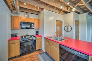 Cottage (1 Bedroom) | Intérieur