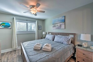 Apartment (2 Bedrooms) | Interior - Walkable Hilton Head Island Condo w/ Resort Perks (Hilton Head Island)