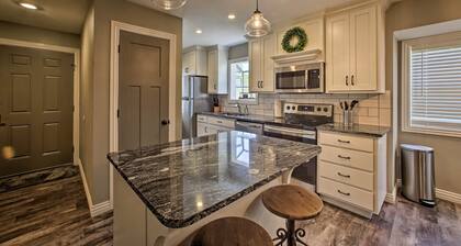 2 Mi to Silver Dollar City: Condo w/ Fireplace!