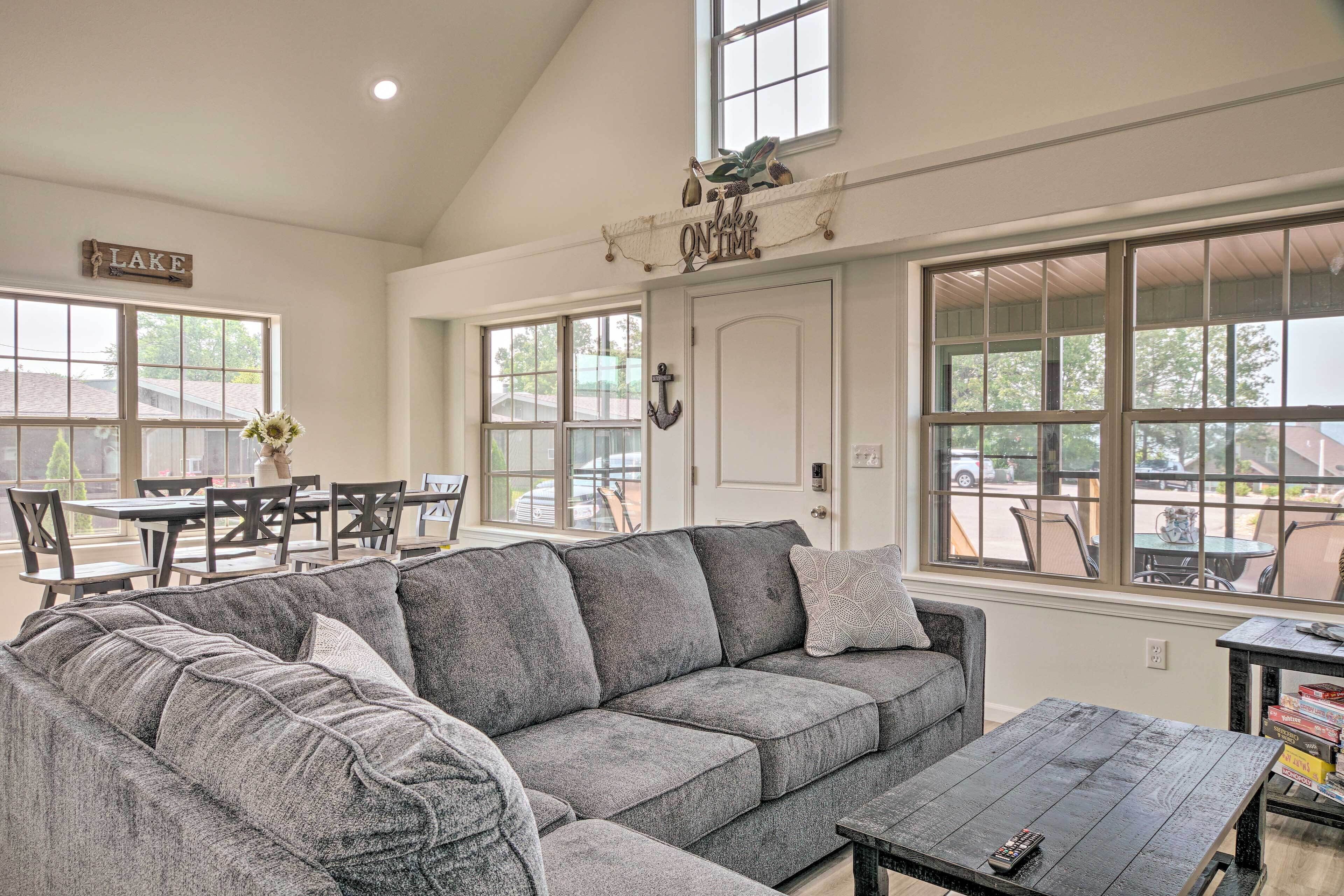 House (4 Bedrooms) | Front of property