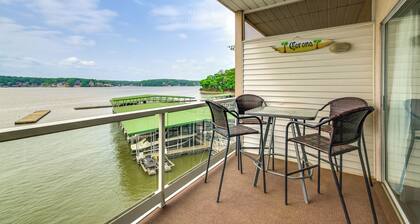 Waterfront Lake Ozark Condo w/ Pool Access
