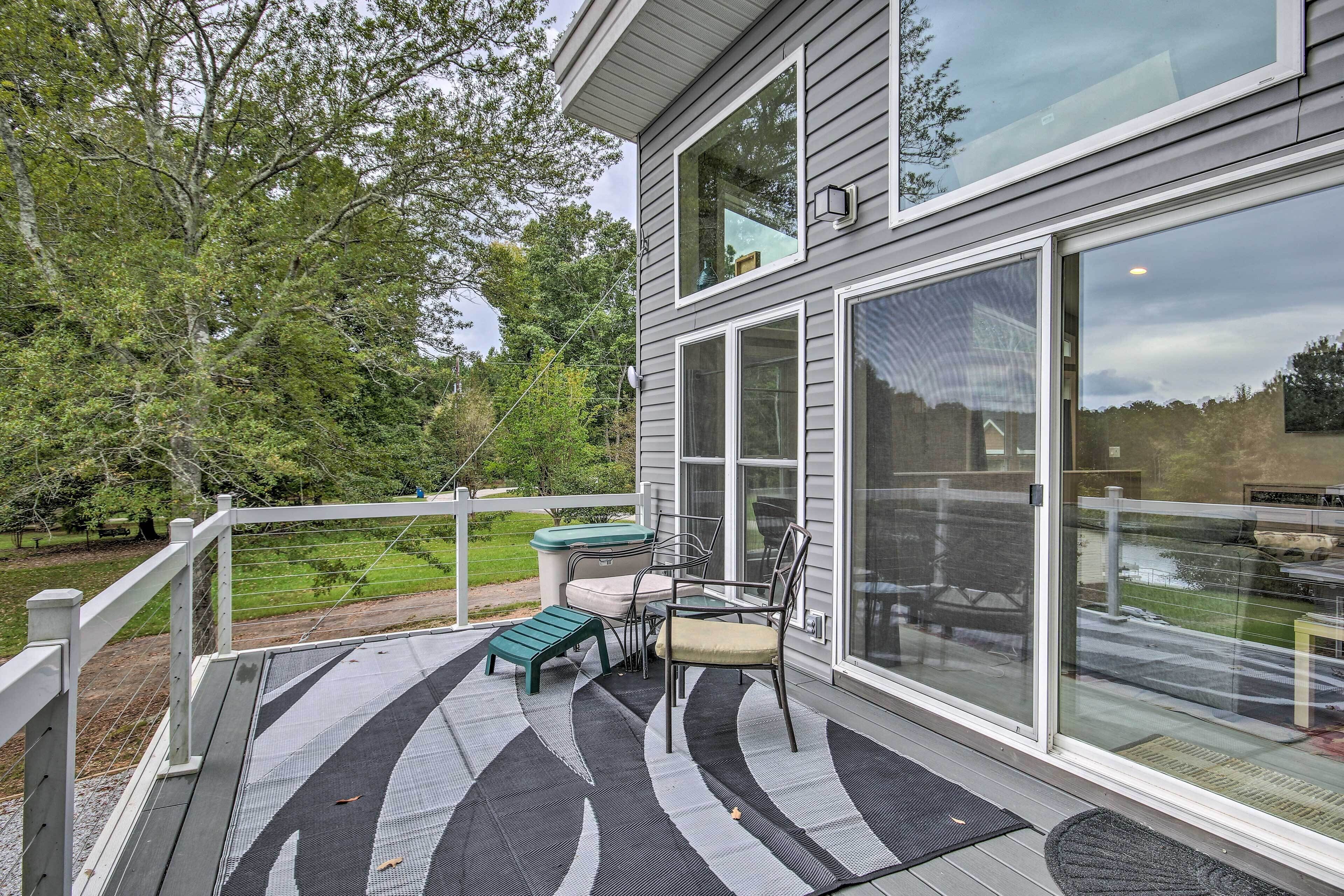 Waterfront Greenwood Getaway w/ Deck & Grill!