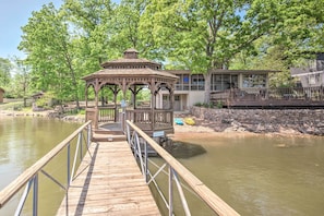 House (3 Bedrooms) | Interior - Dock! Waterfront Family Home on Lake of the Ozarks (Lake Ozark)