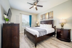 3 soverom, strykejern/-brett, wi-fi (inkludert) og sengetøy