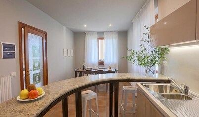 LE SETTE VIE HOLIDAY HOMES