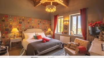 Egyptian cotton sheets, premium bedding, down duvets, pillow-top beds