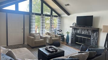 Älytelevisio, kirjoja