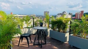 Outdoor dining - Cozy apartment in the best location (Cali)