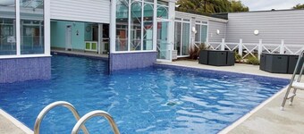 2 베드룸, 6인용 캐러밴 매너 파크, 헌스탄턴