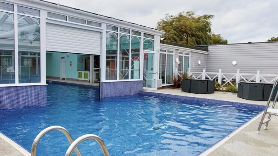 2 Bedroom Sleeps 6 Caravan Manor Park Hunstanton