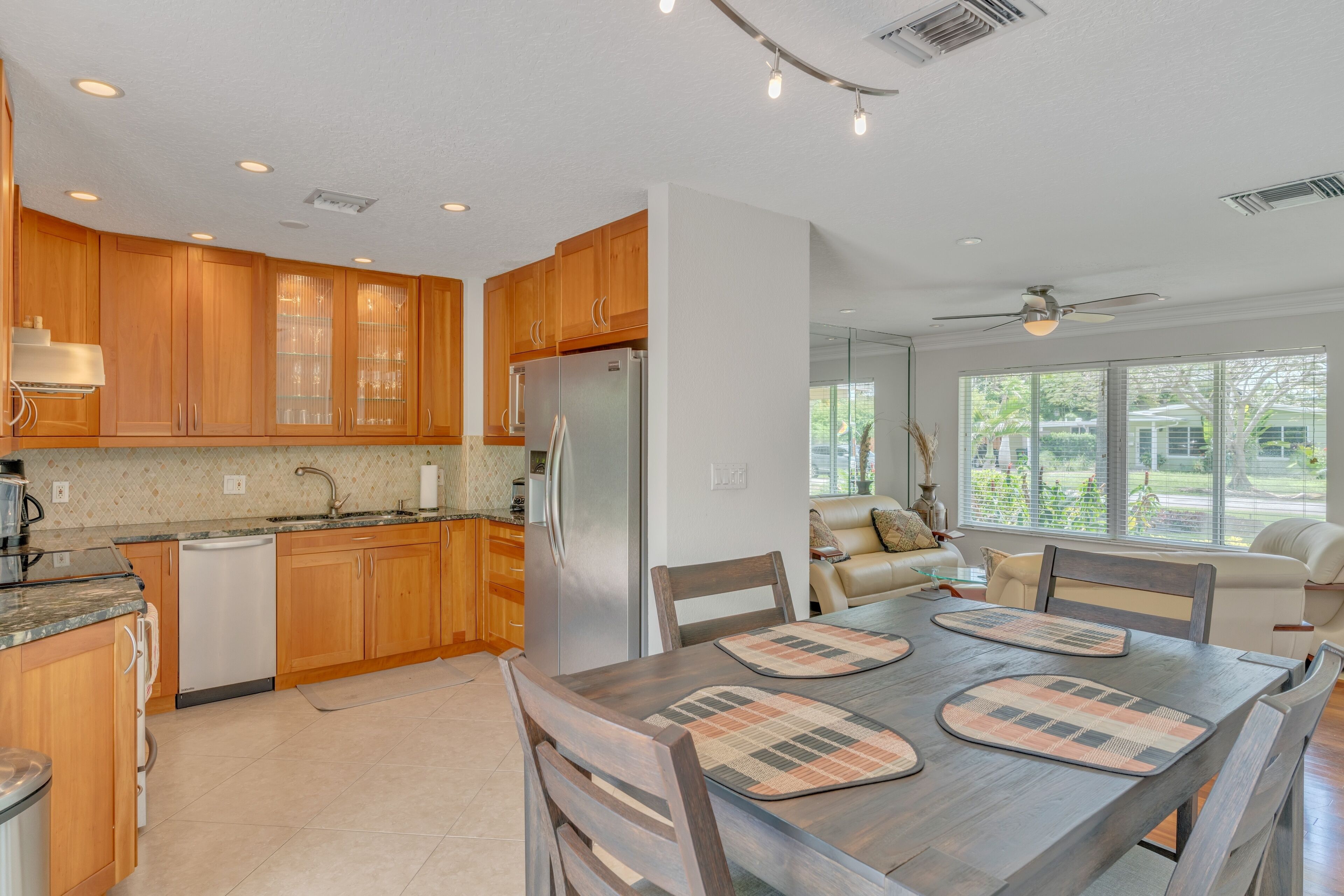 NEW LISTING! Shangri-la (3-Bedroom Home) with Pool by RedAwning