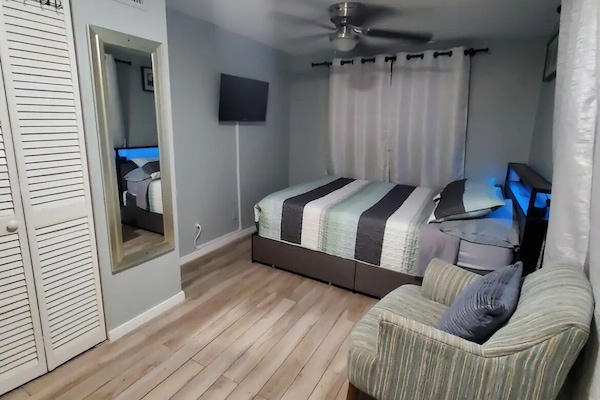 1 bedroom, iron/ironing board, free WiFi, bed sheets