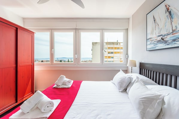 1 bedroom, iron/ironing board, free WiFi, bed sheets