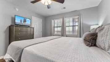 2 bedrooms, laptop workspace, iron/ironing board, travel crib