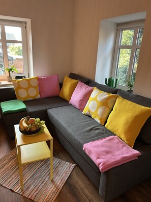 Apartment, Ensuite | Lounge