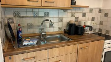 Apartment, mit Bad | Eigene Küche | Hochstuhl