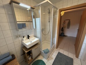 Apartment, Ensuite | Bathroom