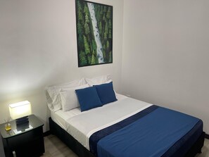 Wifi gratis y ropa de cama 