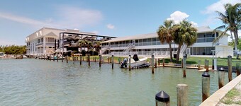 Driftwood Landing 17- Isles of Capri Vacation Resort.