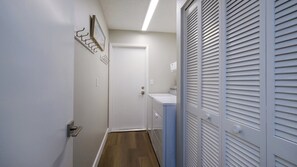 Interior - BOOK NOW & SAVE!! CLOSE TO IMG!  Base Rent has been REDUCED by 20 percent!  West Bradenton Pool Home | Heated Pool | Near Anna Maria Island | 3BR/2BA | Sleeps 6 (Bradenton)
