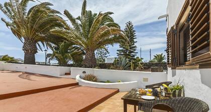 "Bermeja" Rural Apartment with Pool in Lanzarote - Spain