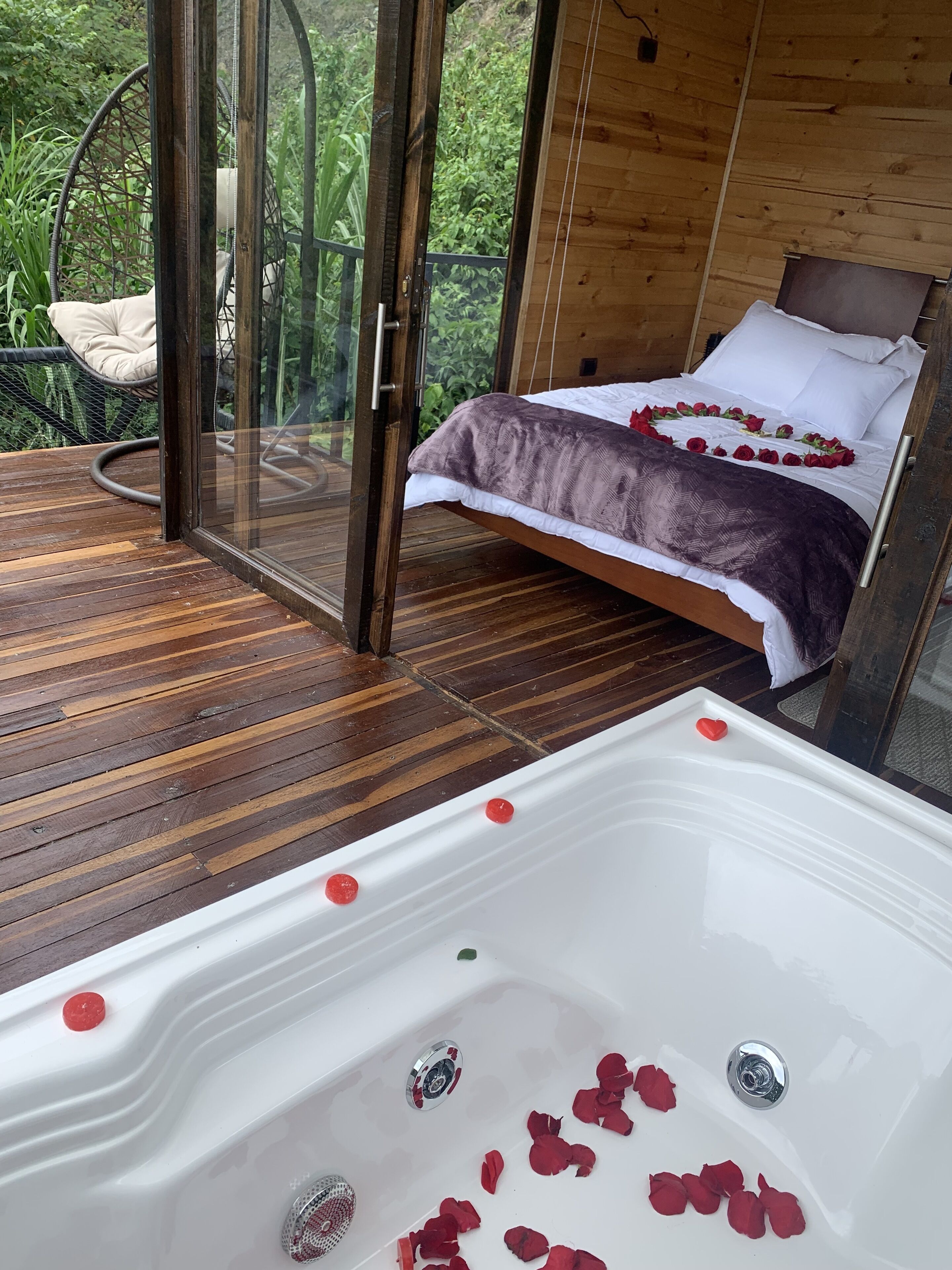 럭셔리 캐빈 | 각각 다르게 가구 비치, 무료 WiFi, 침대 시트