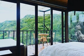 Cabin Cao cấp | Trang bị nội thất với thiết kế riêng biệt 