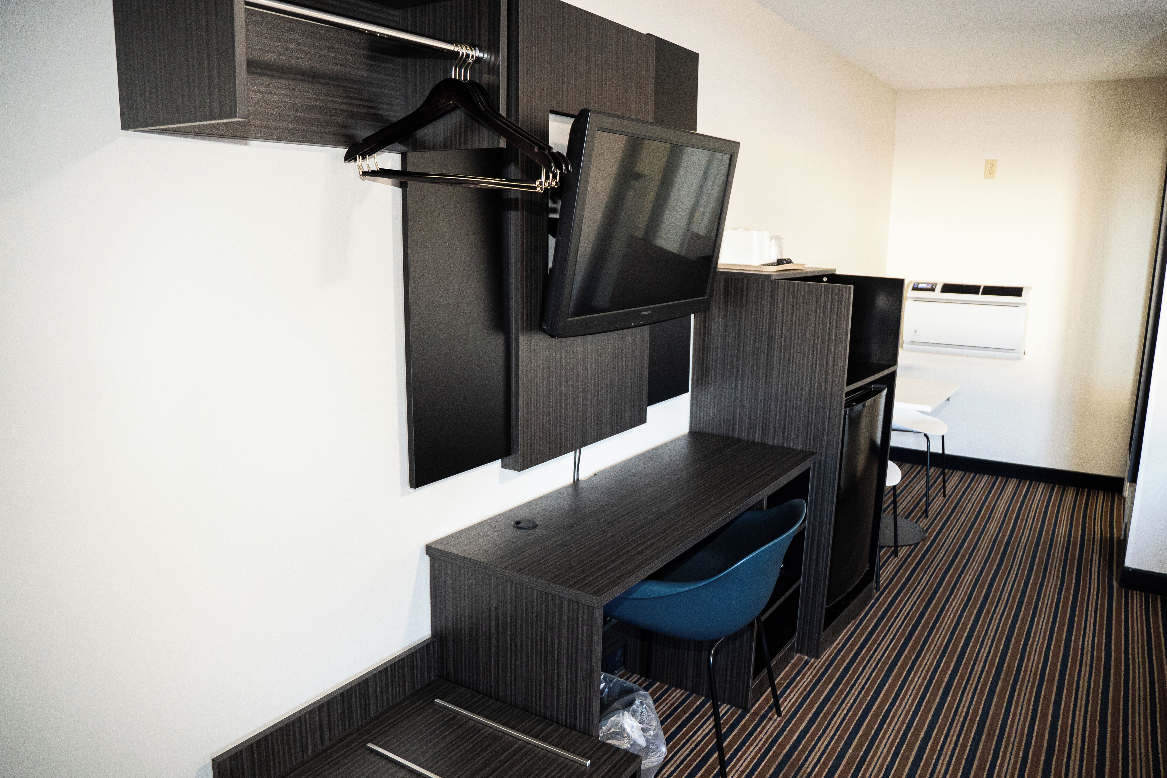 Deluxe Double Room | Tech