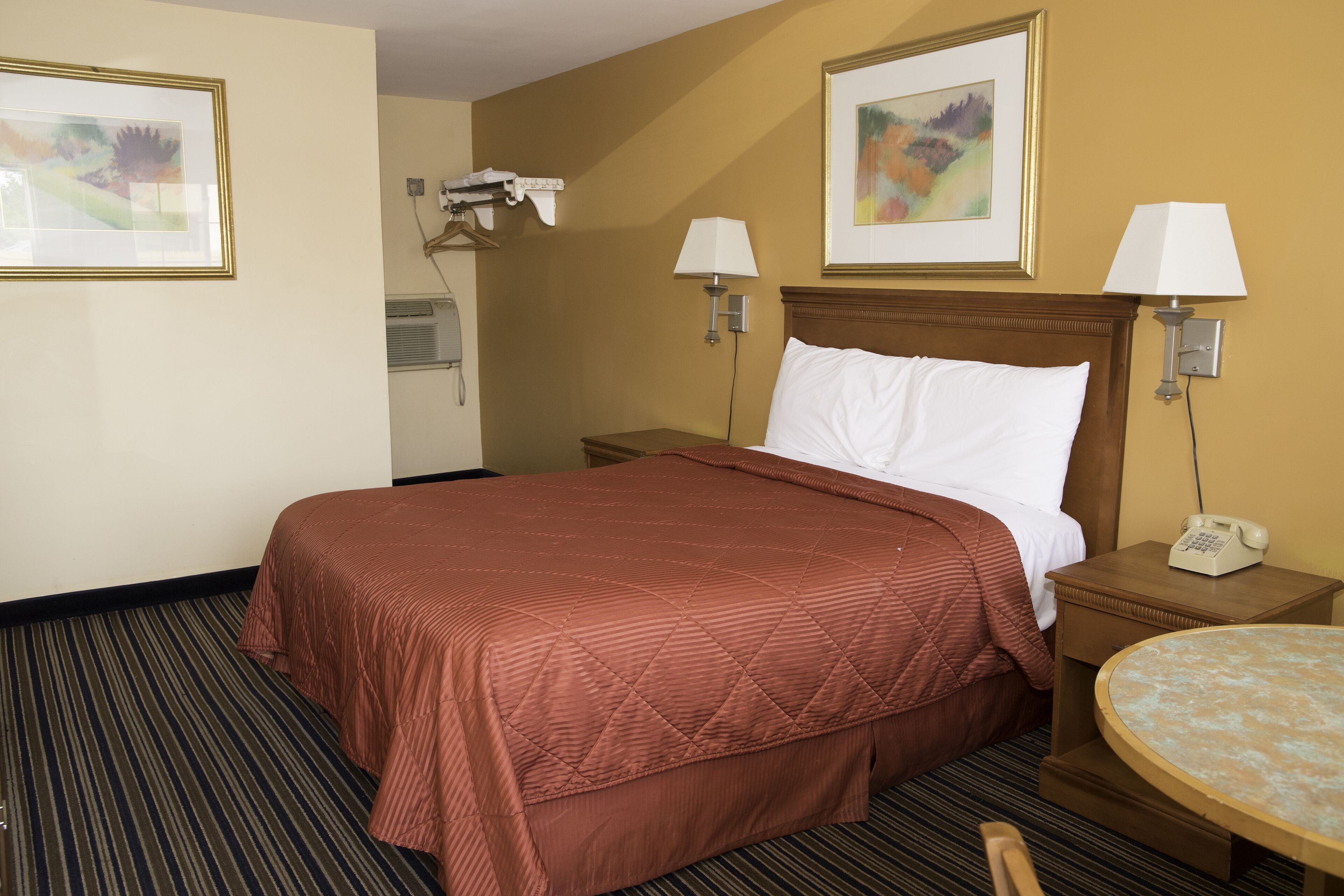 Capri inn and Suites