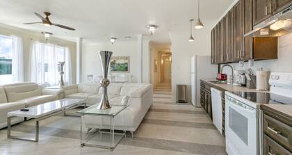 Fully Equipped 4BR Condo in the Heart of NOLA