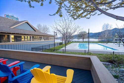 Lake Cottage @ Veranda Beach