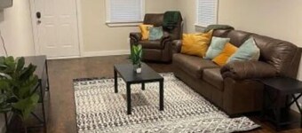 Charming 2bdrm house, minutes from Spooky Nook