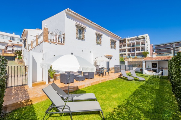 Extérieurs de l'auberge à Torre de Benagalbon